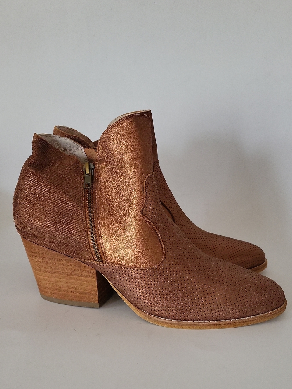 SILENT D Anthropologie Metallic booties